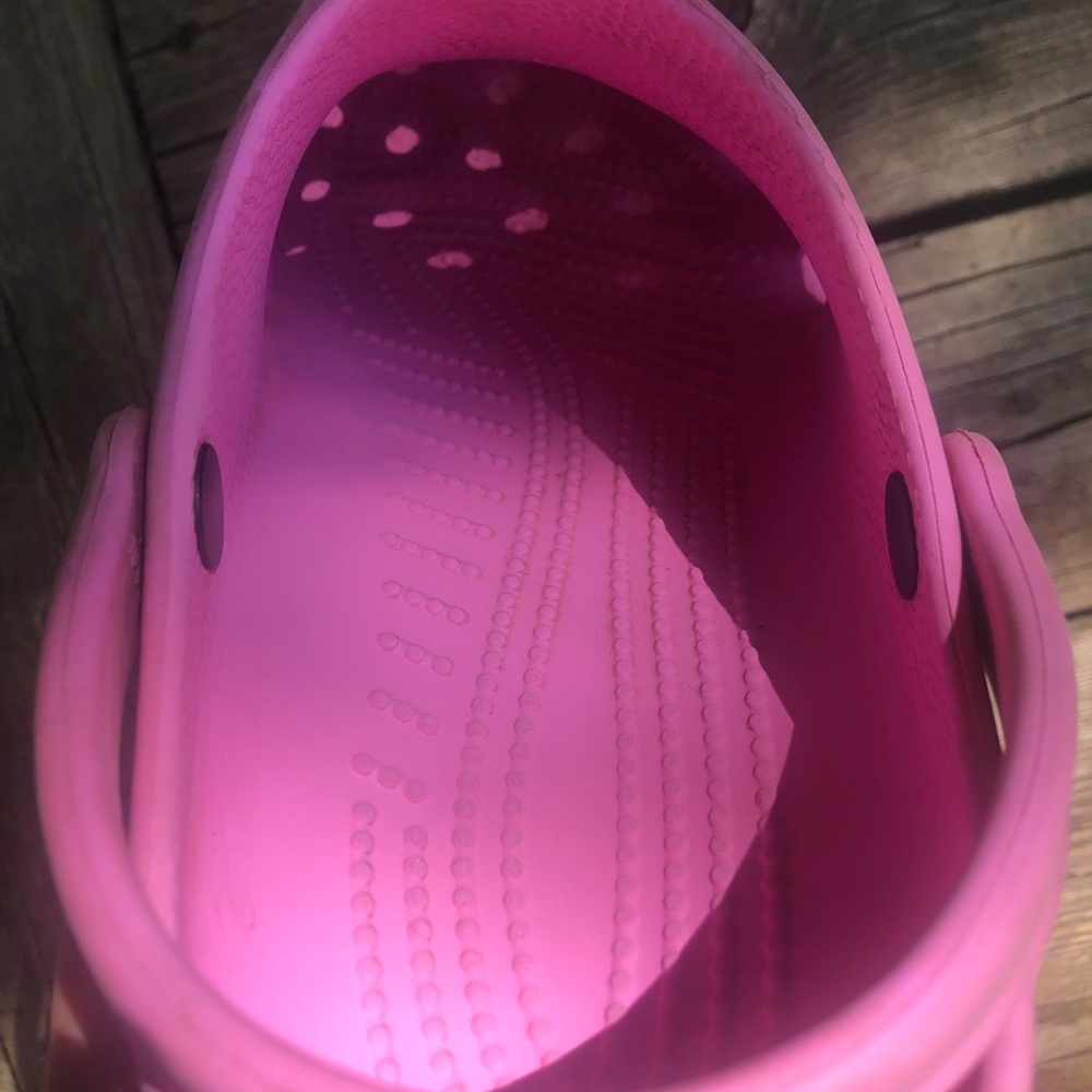 Pink crocs - Picture 3 of 3